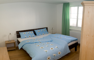 Schlafzimmer Schlafzimmer mit Doppelbett